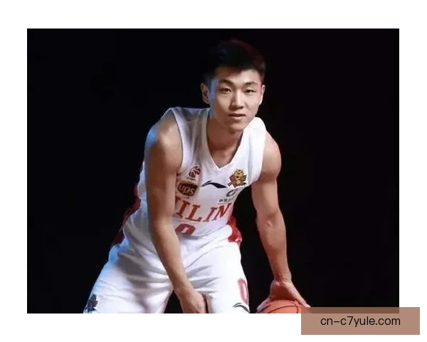 辽宁警报赵继伟失准不敌高诗岩