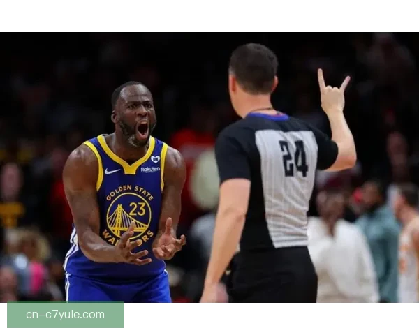 勇士险胜火箭 格林霍福德闪耀一号位成隐忧